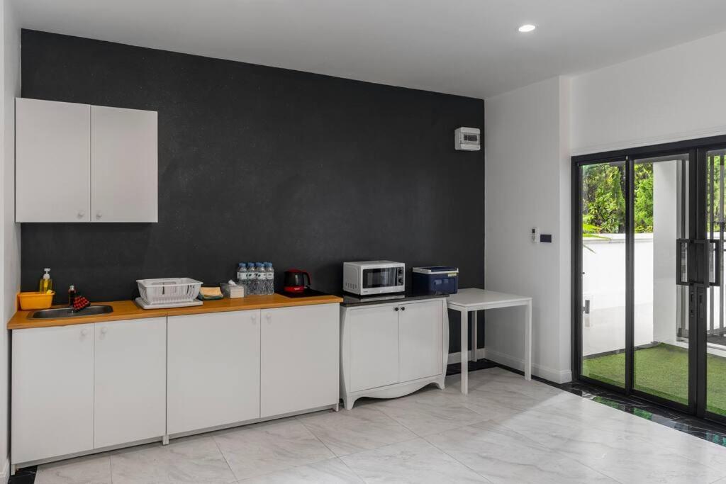 Sclass Villa & Swimming Pool , 10 Min From Airport Τσιάνγκ Μάι Εξωτερικό φωτογραφία